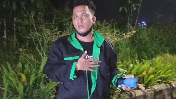  Dibaca-baca Doa hingga Dikasih Bunga, Pengemudi Ojol Kehilangan NMAX dan Uang Rp1,2 Juta di Ancol