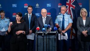 Sadar dari Koma, Penembak Massal di Pantai Bondi Sydney Langsung Dijerat 59 Dakwaan