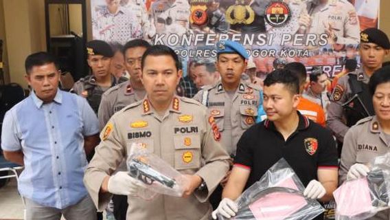 Gunakan <i>Airsoft Gun</i> dan Celurit, Penodong Dua Sejoli di Bogor Ditangkap