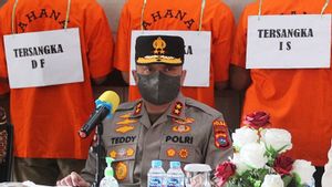 Empat Polisi Jaringan Irjen Teddy Minahasa Jadi Tersangka, Ditahan di Rutan Polda Metro Jaya