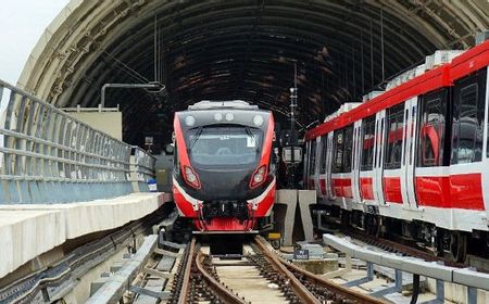 KAI Divre Palembang Perbolehkan Penumpang Buka Puasa di LRT, Begini Aturannya