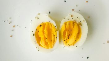 Can The Cold Eggs Heat Again?