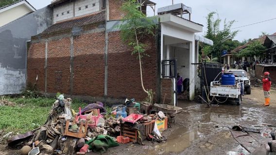 Hujan Deras dan Angin Kencang, 18 Titik di Kota Malang Banjir