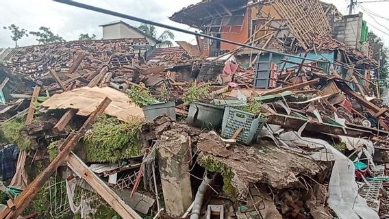 Damaged 58,000 Houses And Caused 600 People Die, Regent Called Cianjur Earthquake Losses Touching IDR 4 Trillion