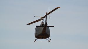 Helikopter dengan 3 Kru Hilang Kontak di Papua