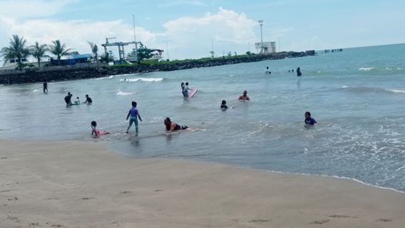 Tiba-tiba Digulung Ombak di Pantai Ciantir Lebak, Wisatawan Asal Jakarta Tewas