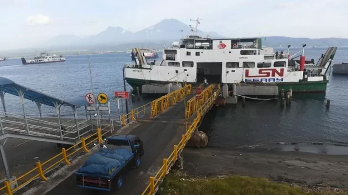 Extreme Weather In Riau Islands Predicted Until Eid Al-Fitr 2023, Ship Operators Are Asked To Comply With Harbormaster Information