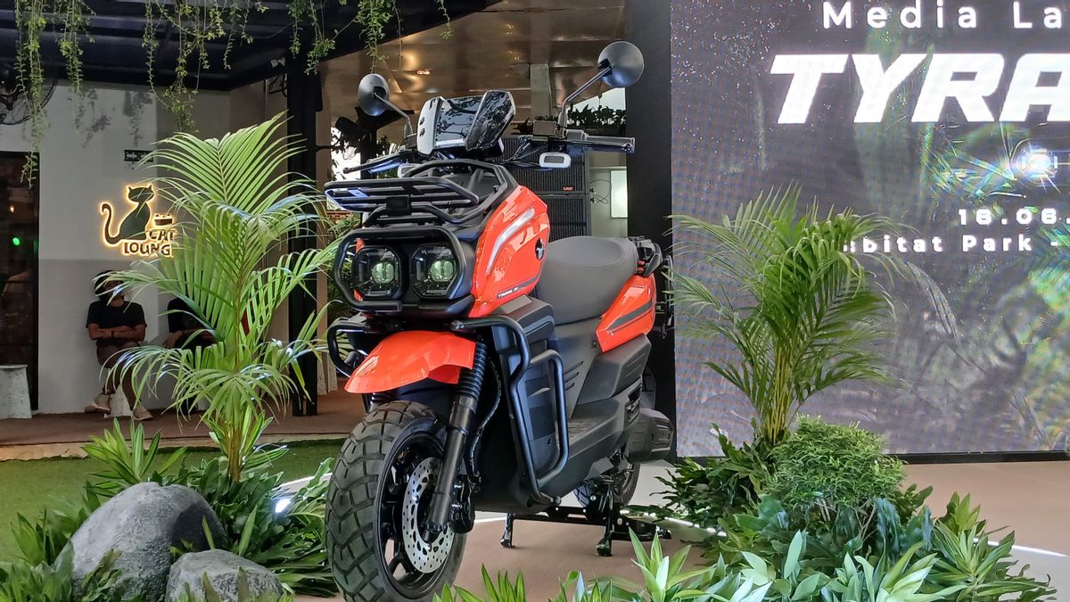 Après Adora et Tyler, Indomobile lance immédiatement une moto électrique avec une portée plus impressionnante