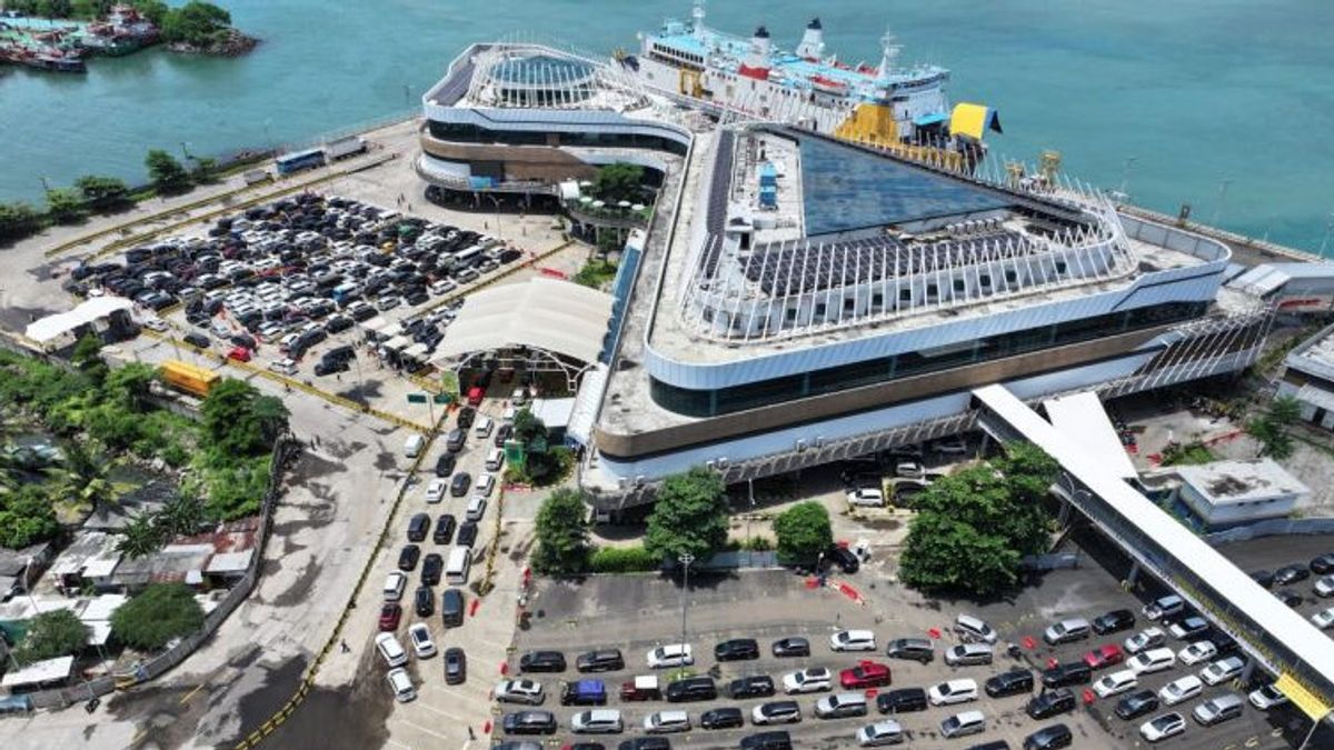 ASDP:ジャワ島からスマトラ島への乗客と車両が増加し始めています