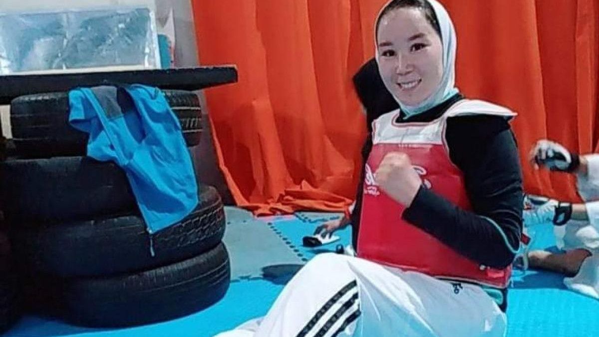 Afghan Athlete Makes Paralympics Debut After Secretly Evacuated From Taliban-controlled Kabul