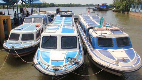 Combing Traditional Markets, Bogor Police Confiscate 20,000 Firecrackers From Traders