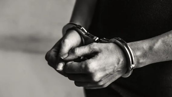 Polisi Tangkap Pengedar di Agam Sumbar, Amankan 22 Paket Sabu