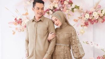 6 Rekomendasi Baju Gamis Pria Tanpa Terkesan Kaku yang Bisa Dicoba