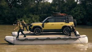 Land Rover Launches Defender 110 Trophy Edition And Invites To Participate In Adventure Competitions For Life