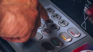 WNI di Singapura Dipenjara karena Menghapal PIN ATM Majikannya dan Tarik Uang 18 Ribu Dolar