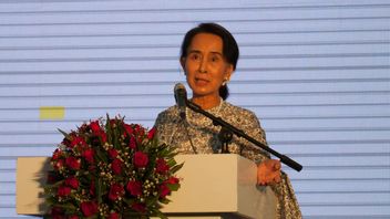 حالة غير صحية، زعيمة ميانمار أونغ سان سو كي تلغي المحاكمة
