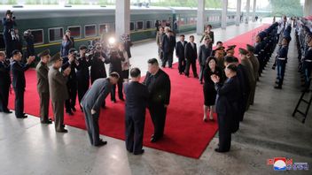 North Korean Leader Kim Jong-un Brings Defense Industry Officials To Russia, Will We Discuss Weapons Cooperation?