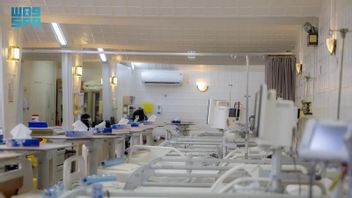 サウジアラビアは、暑さのために疲れ果てた巡礼者に対処するために、5つの診療所と1つの医療センターを準備しています