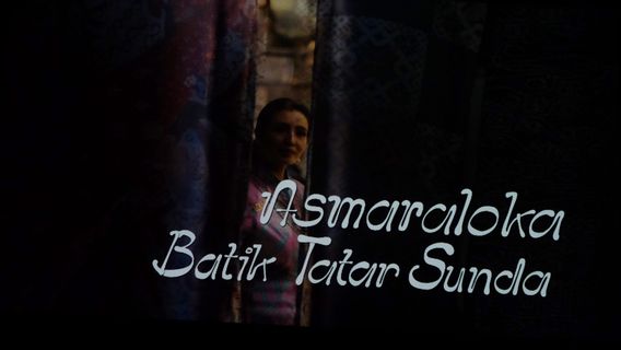 Film Documentary Asmaraloka Batik Tatar Sundanese Present At The Batik Tutur Exhibition