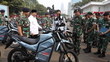 Defense Minister Prabowo Hands Over 100 Units Of Rantis E-Tactical Sergap Domestic Products To The TNI/Polri