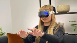 Apple Vision Pro Masa Depan Bisa Menerima Perintah Hanya dengan Membaca Gerakan Bibir