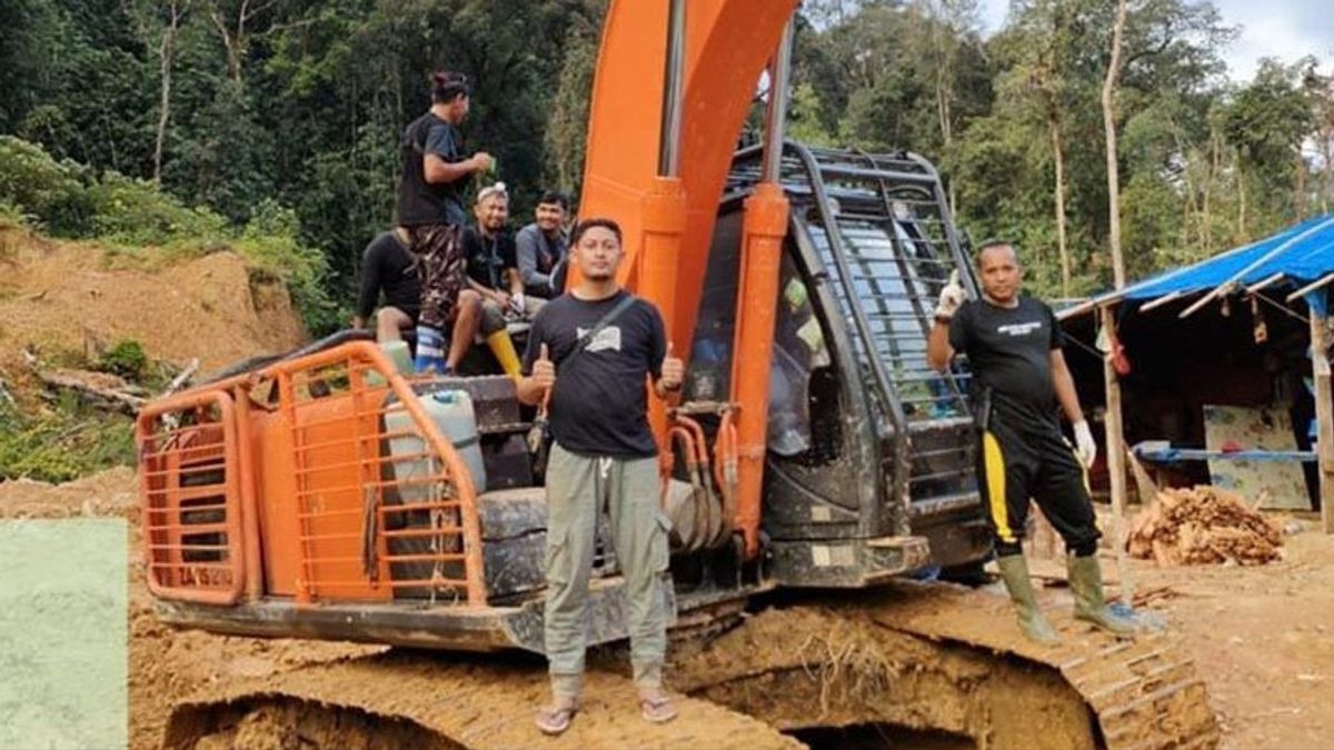 Polisi Temukan Tambang Emas Ilegal di Pidie Aceh, Dua Alat Berat Diamankan