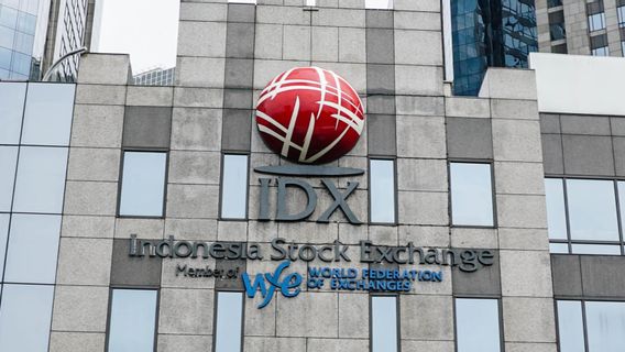 IHSG Rabu Dibuka Menguat Hampir Menyentuh 4.900