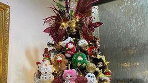 Viral Pohon Natal Unik dengan Hiasan Boneka Labubu