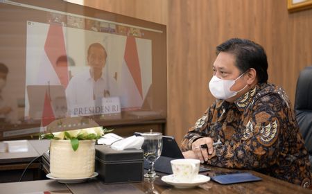 Menko Perekonomian Airlangga Hartarto Jelaskan Upaya Pemerintah Kendalikan Omicron