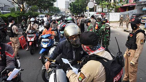 PPKM En Dehors De Java-Bali Prolongé Jusqu’au 8 Novembre, Airlangga: Pas De Niveau 4 Pour Les Régions Extérieures De Java Et Bali