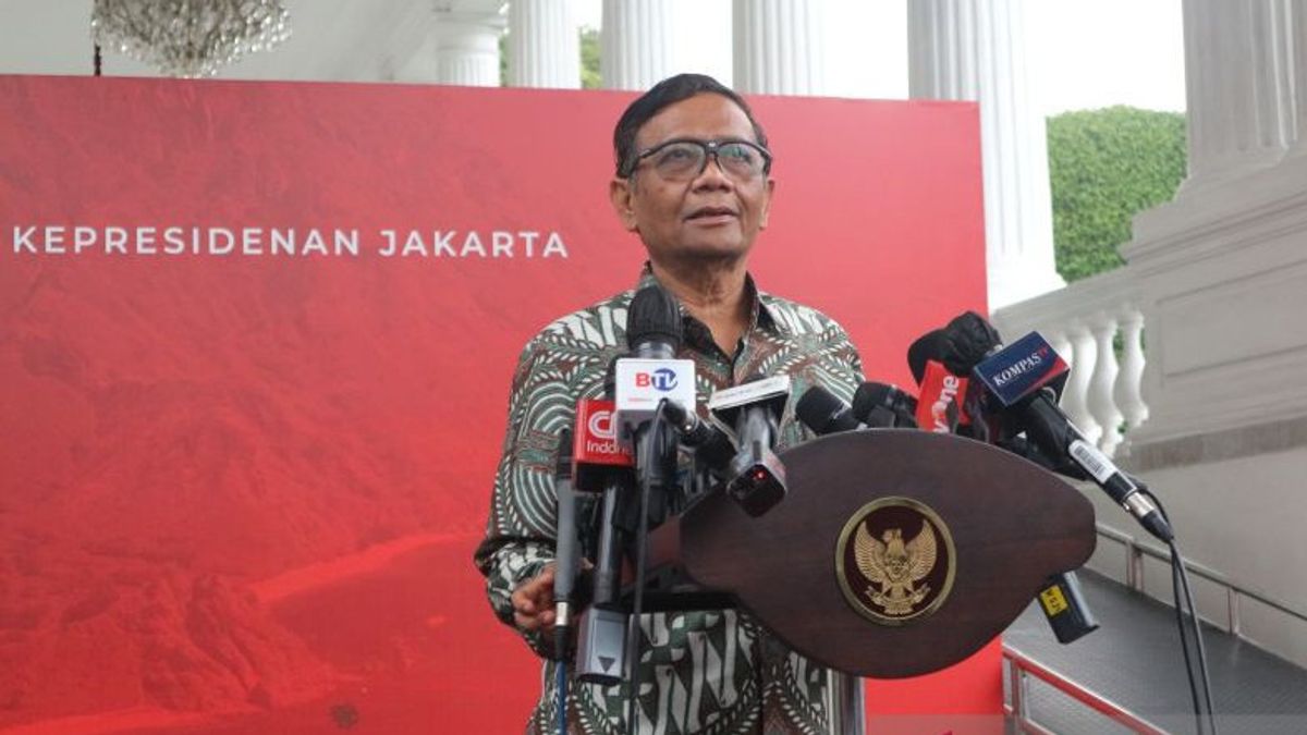 Jokowi Minta Mahfud Jelaskan Temuan PPATK ke DPR