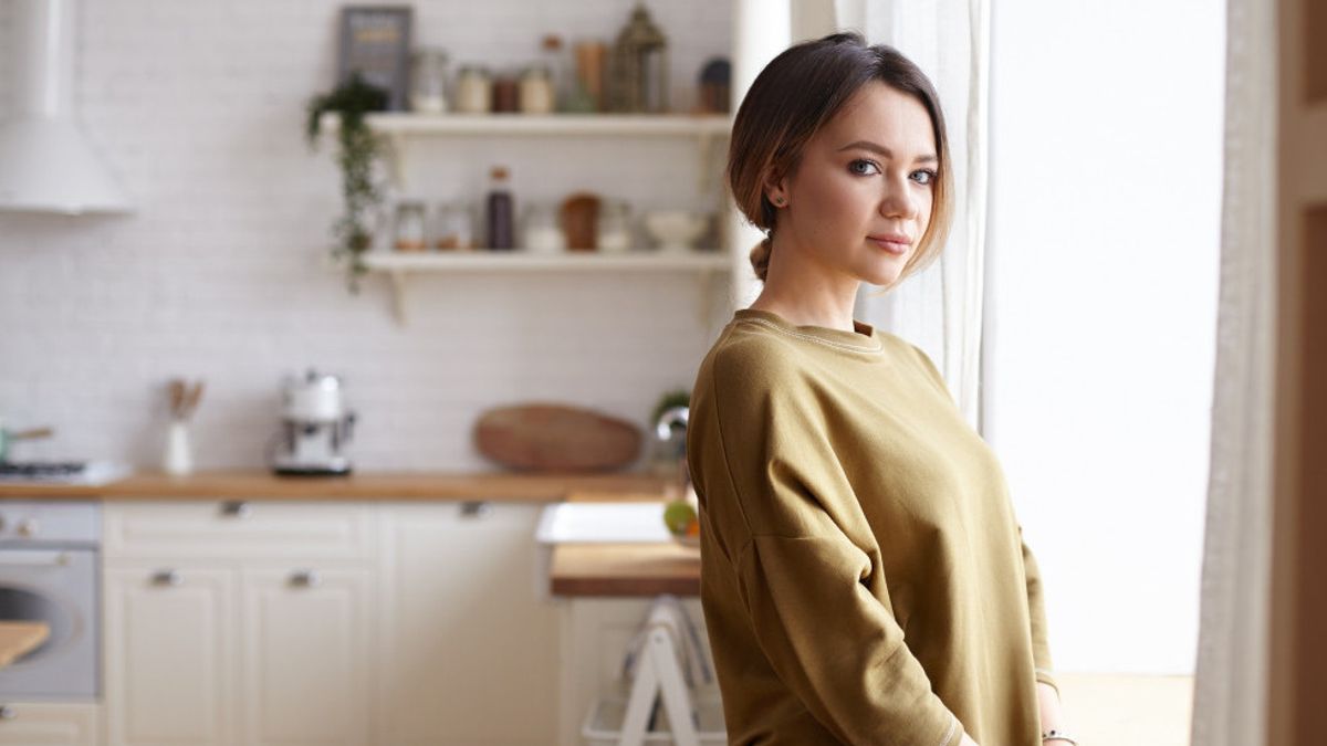 مطبخ صغير على الطراز الأنيق ، هذه 5 استراتيجيات التصميم حتى يبدو مريحا