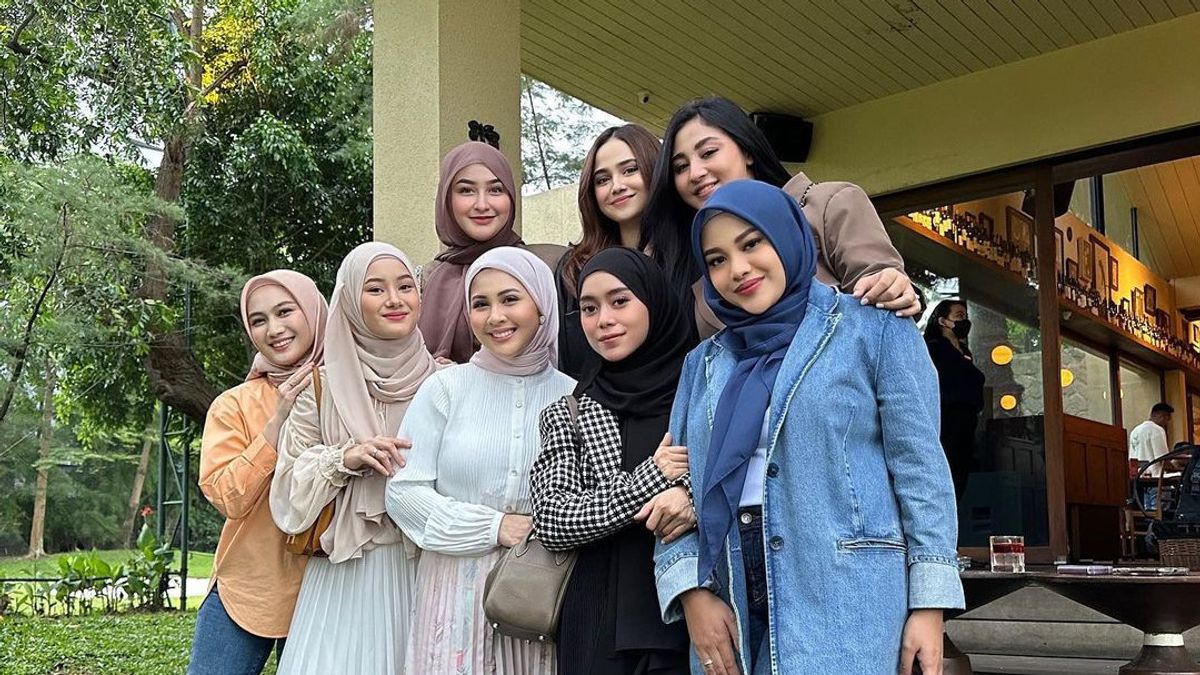 Kembali ke Instagram, Lesti Kejora Unggah Foto Anak dan Sahabat Tanpa Rizky Billar