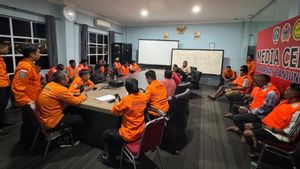 Tragedi Laut di Kepri: KM Makmur Jaya Terbalik di Perairan Merapas, 9 ABK Dalam Pencarian SAR 