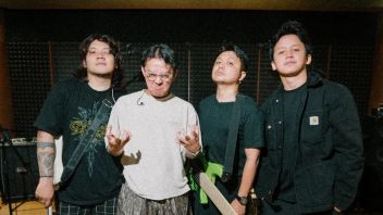 Ray Prasetya devient batteur 510 sur scène JackCloth 2025