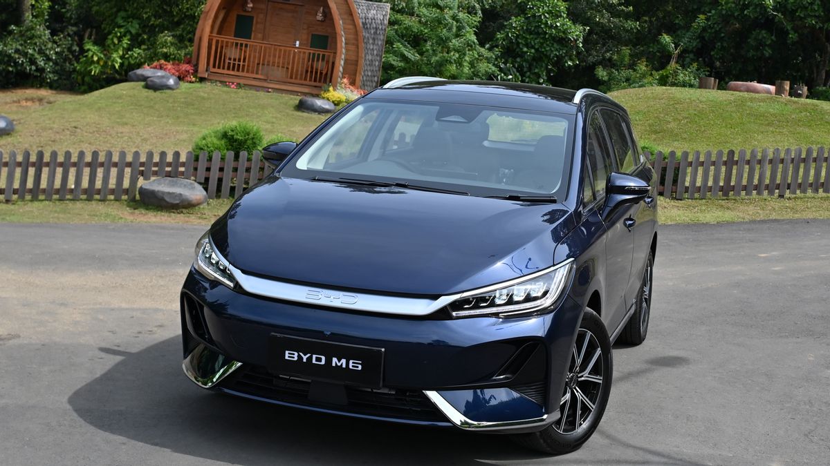 BYDディーラーは月間100台の販売を目標としています