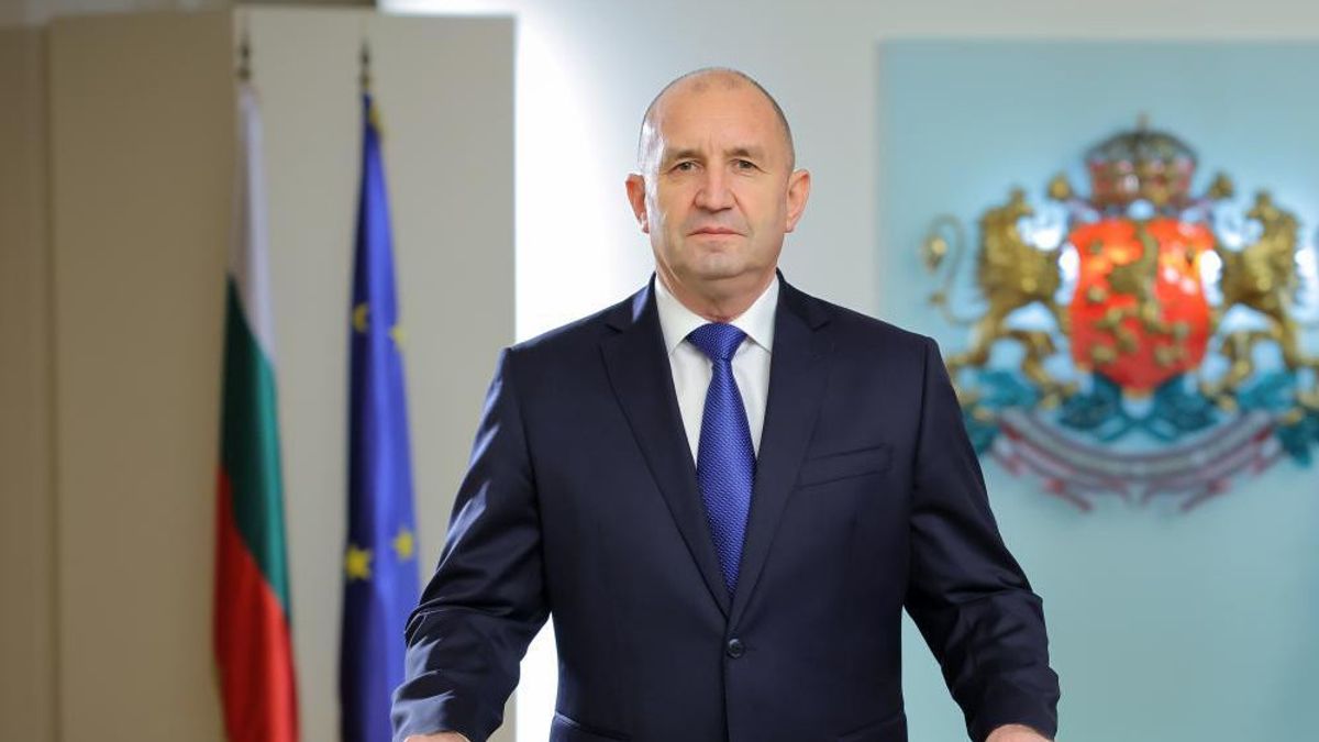 Bulgarian Parliament Elects Rumen Radev as Prime Minister