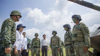 China Tembakkan 11 Rudal Balistik Dongfeng, Presiden Tsai Ing-wen: Kami Tenang Tapi Tegas, Taiwan Tidak akan Dihancurkan Tantangan