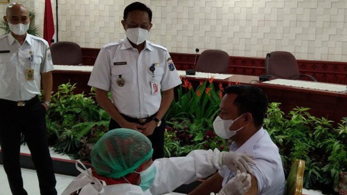 The Secret Of Vaccination For The Elderly In South Jakarta Soars And Reaches 75 Percent