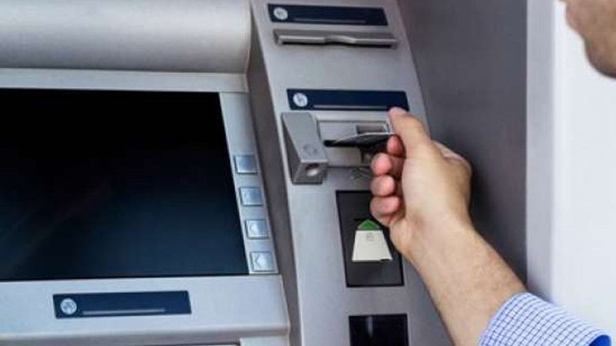 Jangan Panik, Bank Indonesia Naikkan Batas Tarik Tunai di ATM Selama PPKM Darurat