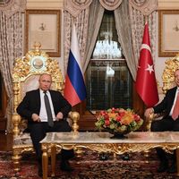 Presiden Erdogan Tekankan Pentingnya Gencatan Senjata Kepada Presiden Putin, Pembicaraan Rusia-Ukraina Dilanjut di Istanbul