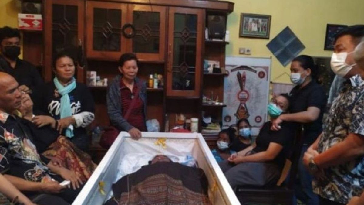 Sempat Mengeluh Kelelahan, Mahasiswa Psikologi Universitas Surabaya Meninggal Saat Daki Gunung