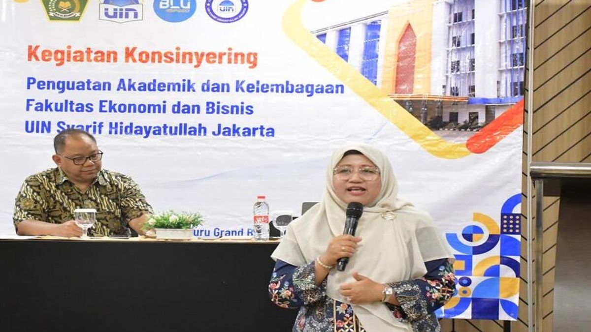 Giat Konsinyering, FEB UIN Jakarta presents the Vice Dean of FEB Unair