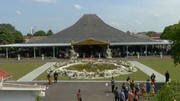Other Local Artists And Guests Present In Session 1 Of Tasyakuran Kaesang And Erina At Mangkunegaran Temple