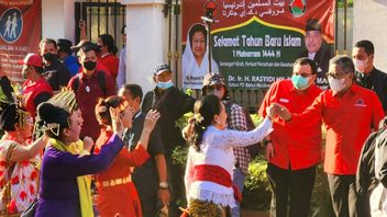 Held Cultural Parade, PDIP Registers To Be Participants In The 2024 Election To The KPU