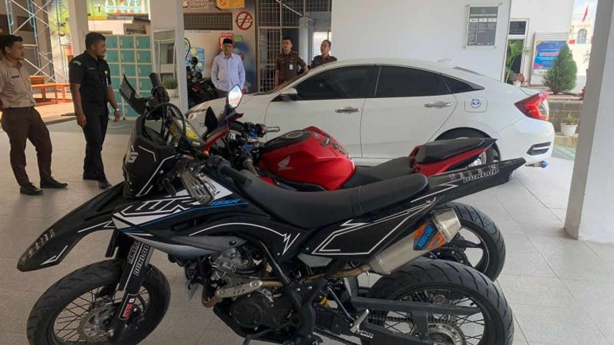 Lhokseumawe Prosecutor's Office Confiscates Assets Of Suspects In Corruption Cases At Arun Hospital From CBR Motorcycles To Honda Civic