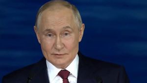 Putin Says Russia And Brics Are Developing A Cross-State Digital Payment System