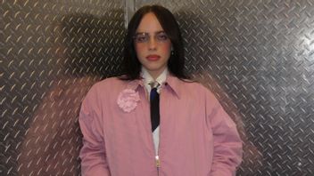 Billie Eilish Diincar Bintangi Film Adaptasi Novel “<i>The Bell Jar</i>”