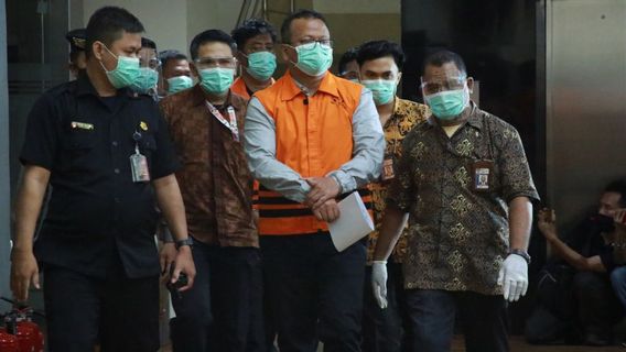 KPK Summons 2 Civil Servants Regarding Edhy Prabowo's Bribery Case