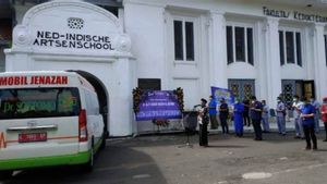 Sebanyak 212 Tenaga Dokter Positif COVID-19, IDI Surabaya: Satu per Satu Tumbang